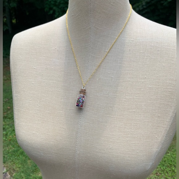 NWT Glass Bottle with Shard Confetti Necklace with Sterling Silver Plated Chain - Picture 9 of 16